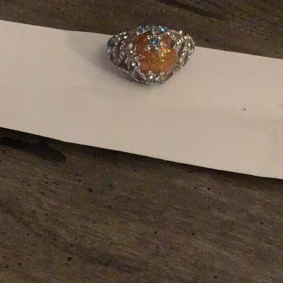 Ring - Picture 4 of 4